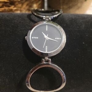 Gun Metal Black Loop Watch